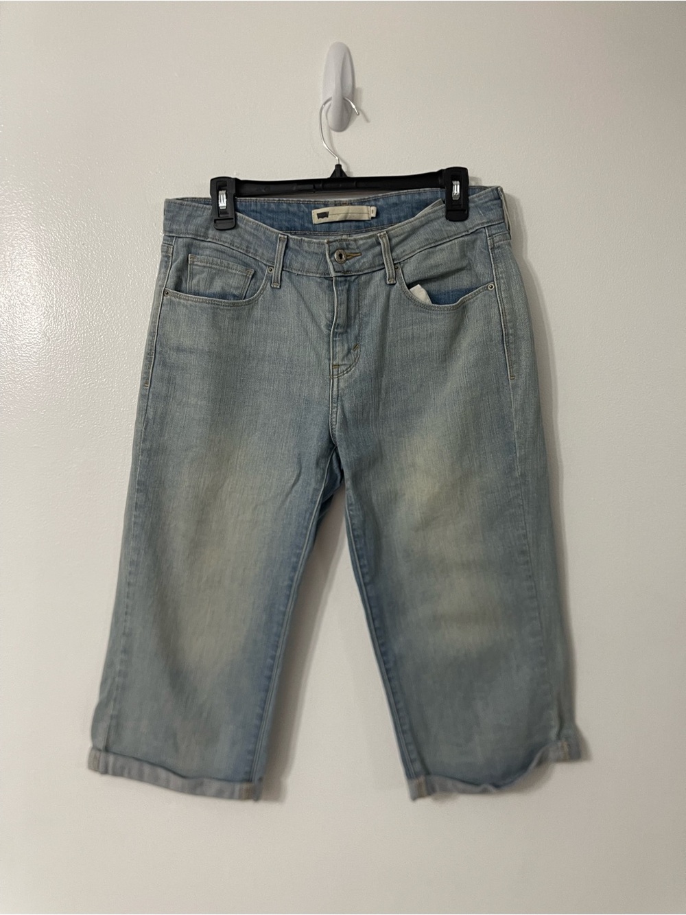 Levi's Light Blue Boyfriend Capri Jeans